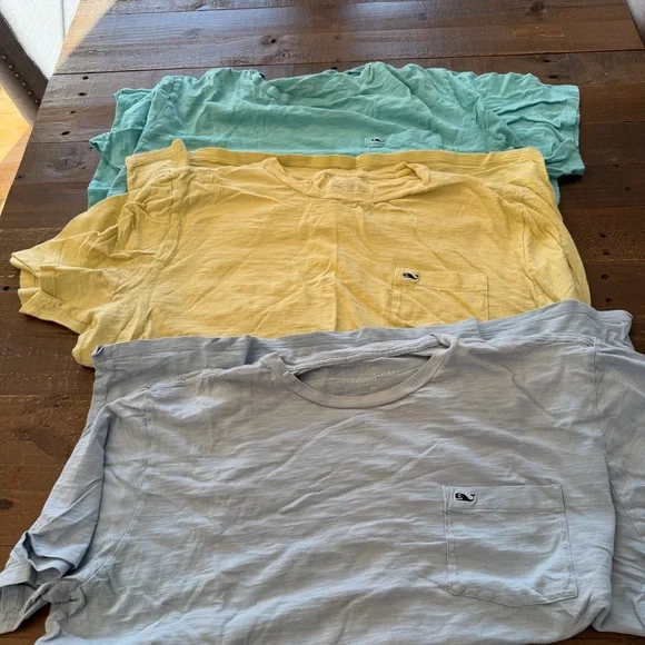 3 pack Vineyard Vines Pocket Tees - Picture 2 of 5